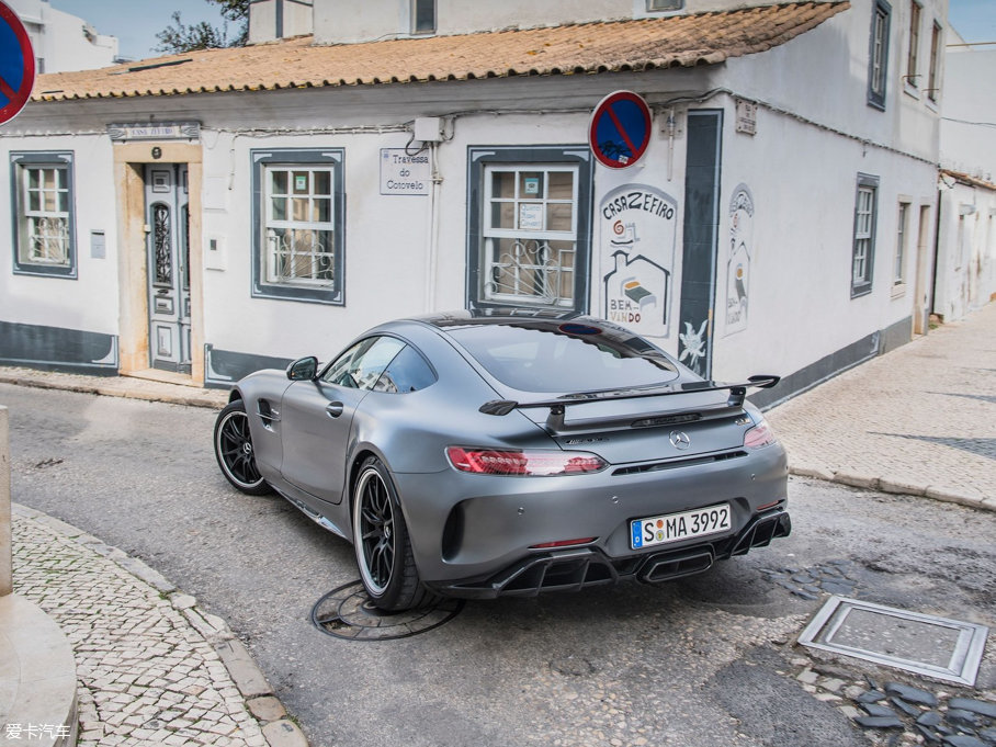 2017YAMG GT AMG GT R