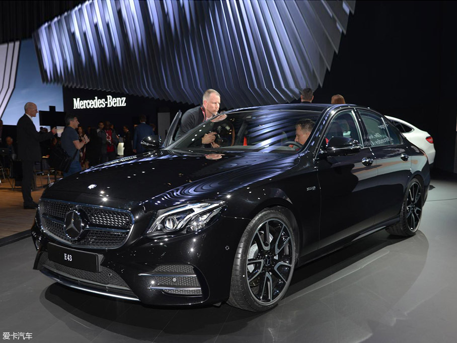 2016YEAMG AMG E 43 4MATIC