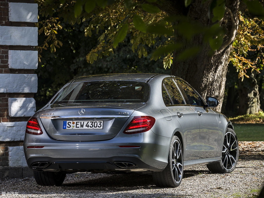 2016YE(j)AMG AMG E 43 4MATIC