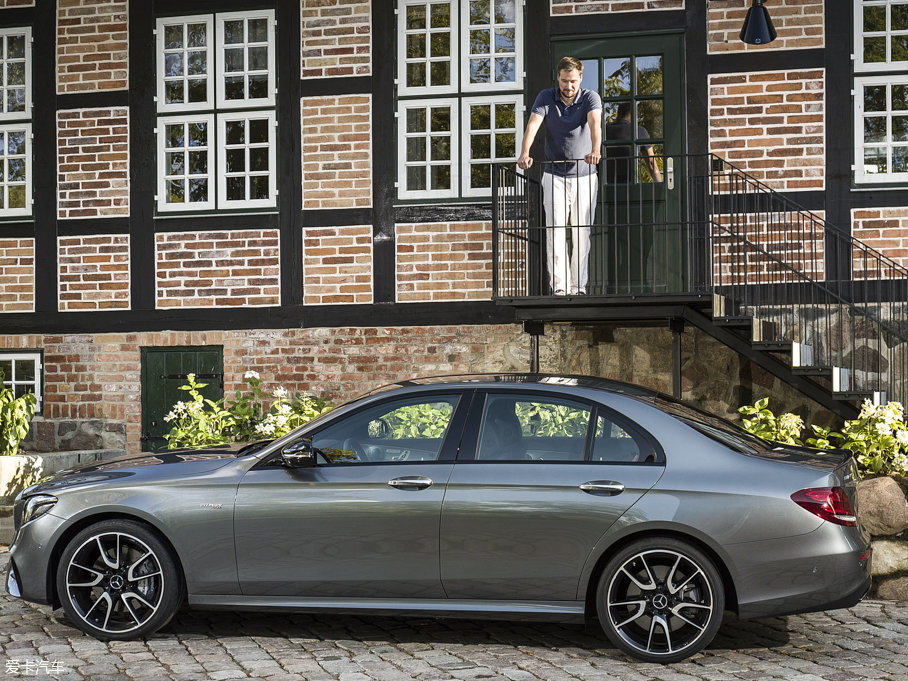 2016YE(j)AMG AMG E 43 4MATIC