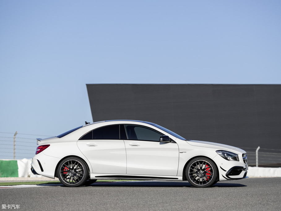 2016YCLAAMG AMG CLA 45