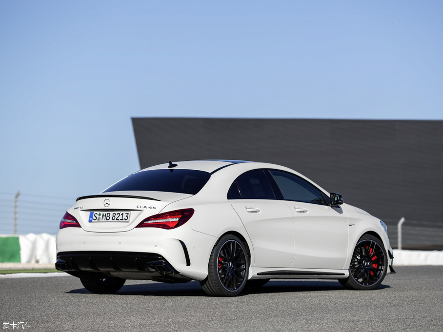 2016YCLAAMG AMG CLA 45