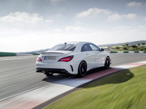 2016A(y)MG CLA 45 w^