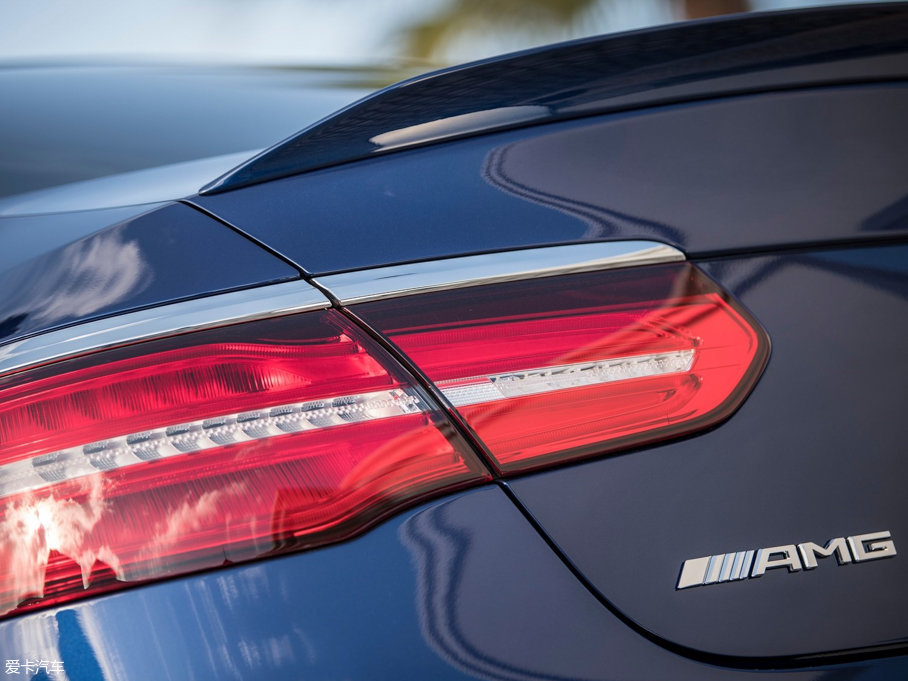 2016YGLCCoupeAMG AMG GLC 43 Coupe