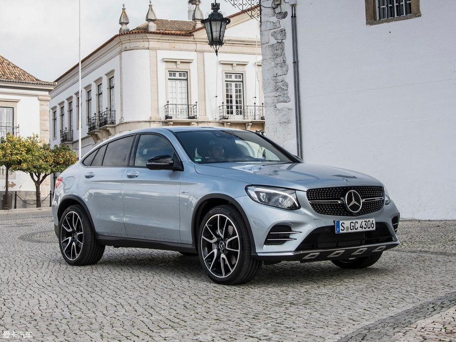 2016YGLCCoupeAMG AMG GLC 43 Coupe