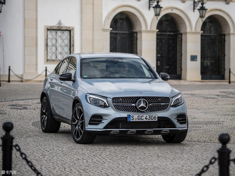 2016YGLCCoupeAMG AMG GLC 43 Coupe