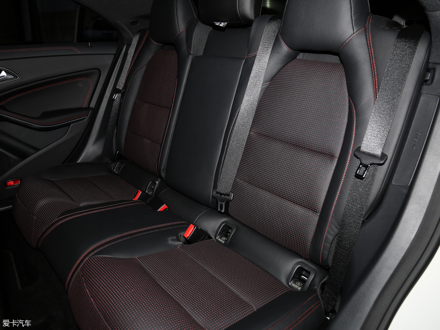 2015YCLAAMG AMG CLA 45 4MATIC