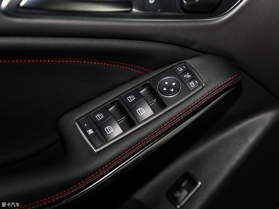 2015YCLAAMG AMG CLA 45 4MATIC