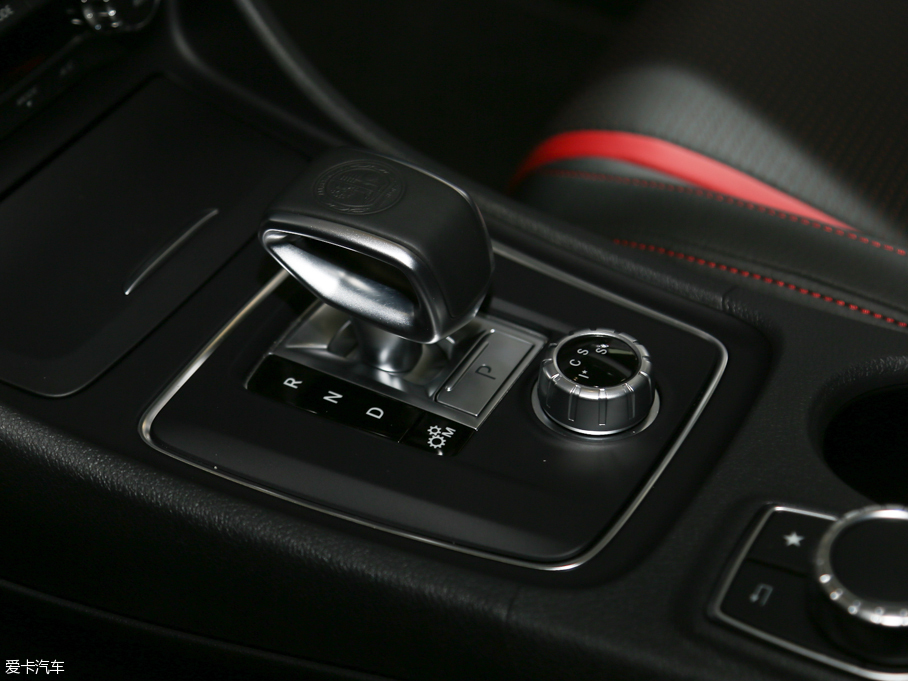 2015YCLAAMG AMG CLA 45 4MATIC