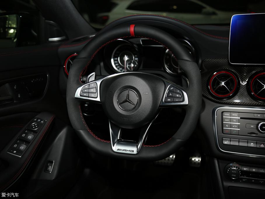 2015YCLAAMG AMG CLA 45 4MATIC