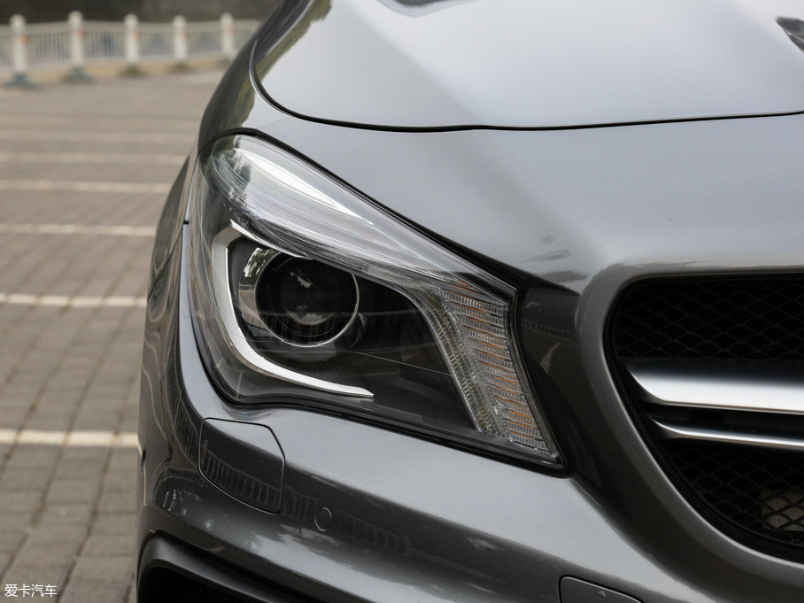 2015YCLAAMG AMG CLA 45 4MATIC