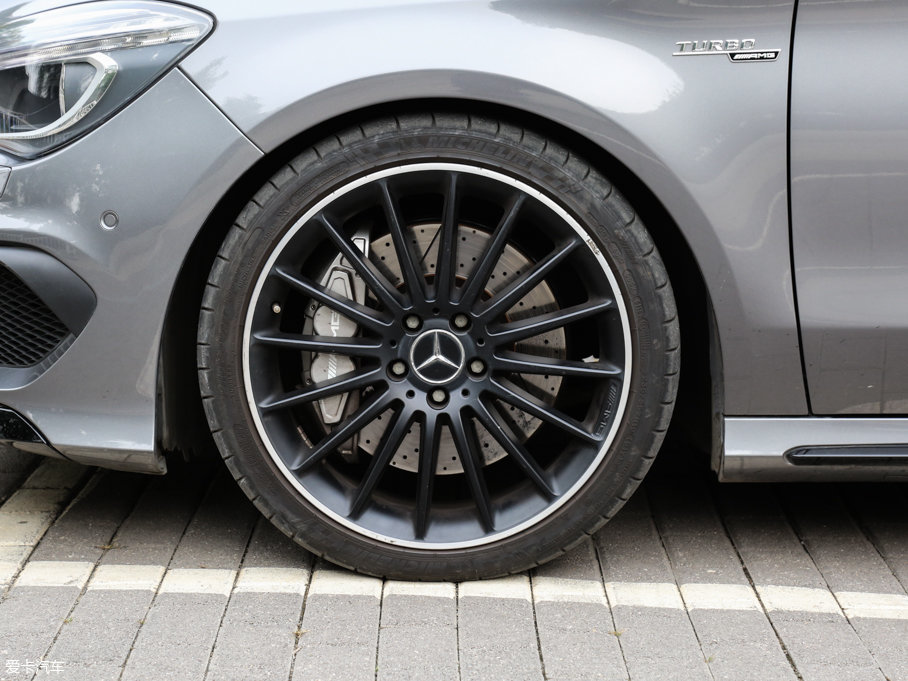 2015YCLA(j)AMG AMG CLA 45 4MATIC