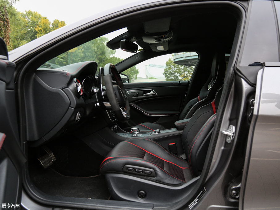 2015YCLAAMG AMG CLA 45 4MATIC