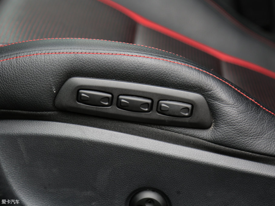 2015YCLA(j)AMG AMG CLA 45 4MATIC