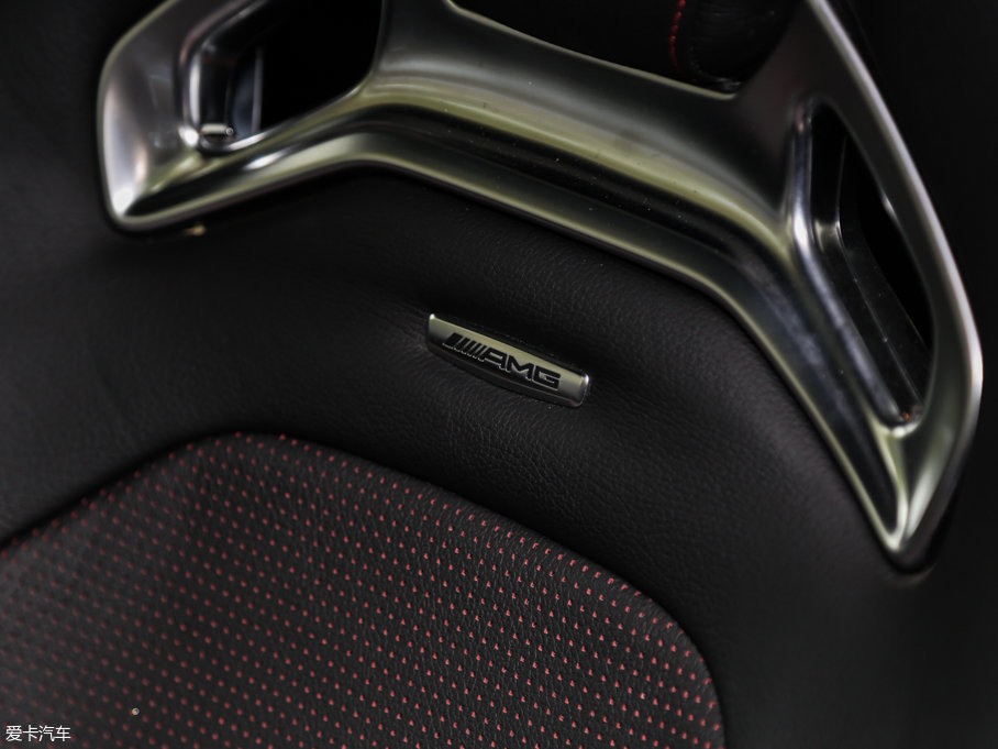 2015YCLAAMG AMG CLA 45 4MATIC