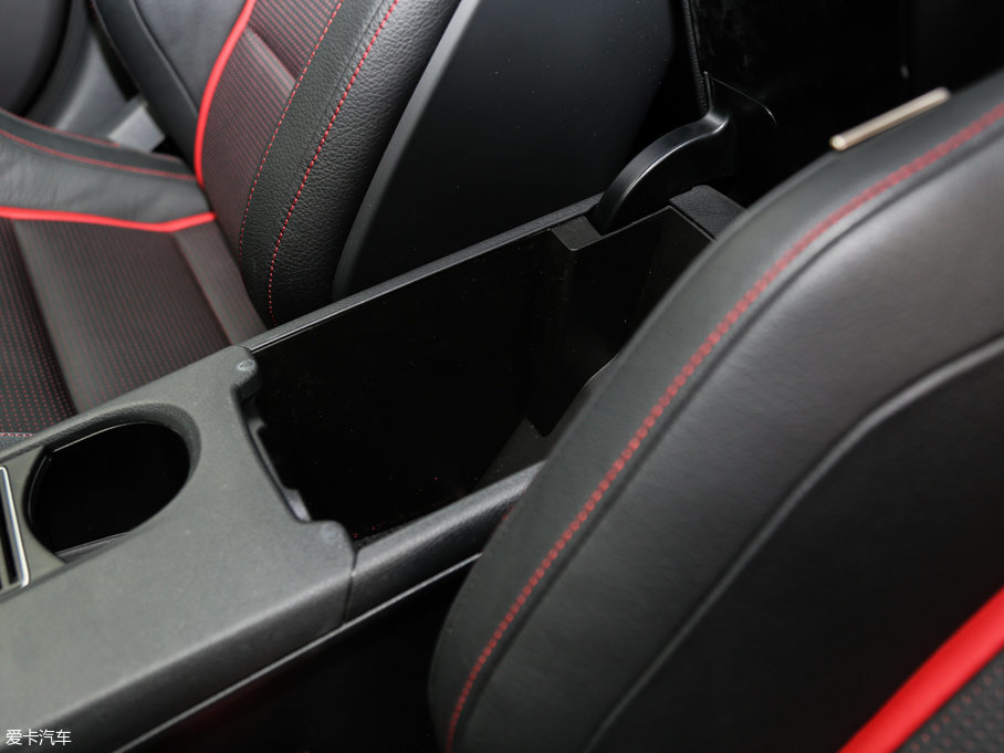 2015YCLAAMG AMG CLA 45 4MATIC