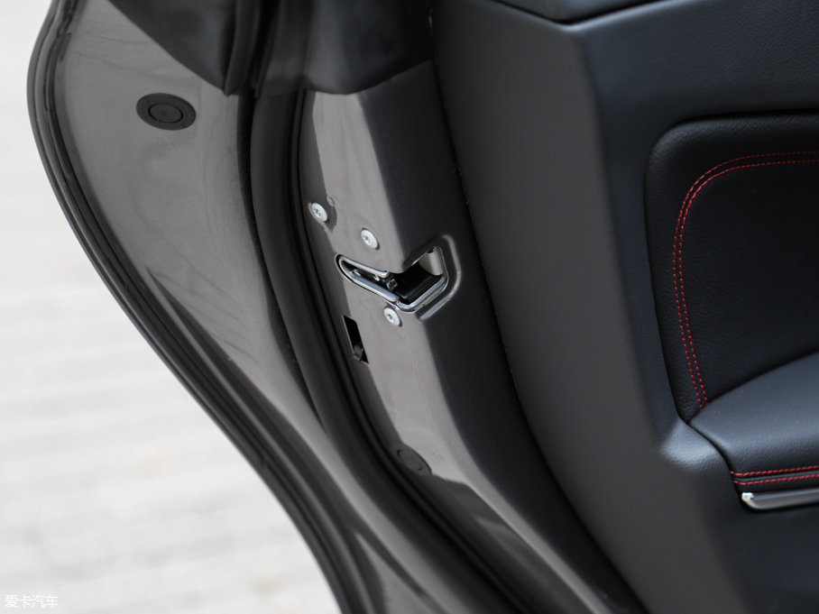 2015YCLAAMG AMG CLA 45 4MATIC