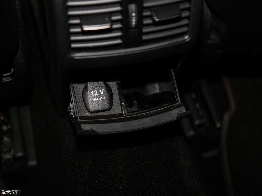 2015YCLAAMG AMG CLA 45 4MATIC