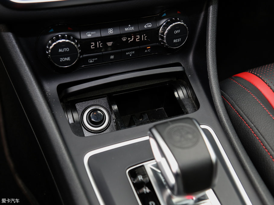 2015YCLA(j)AMG AMG CLA 45 4MATIC