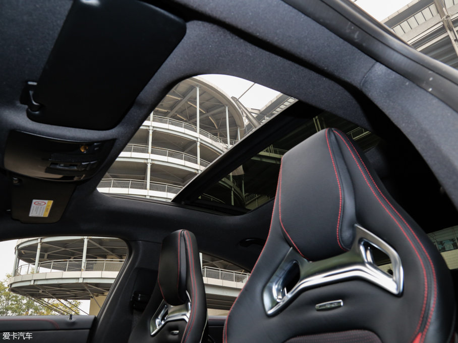 2015YCLAAMG AMG CLA 45 4MATIC