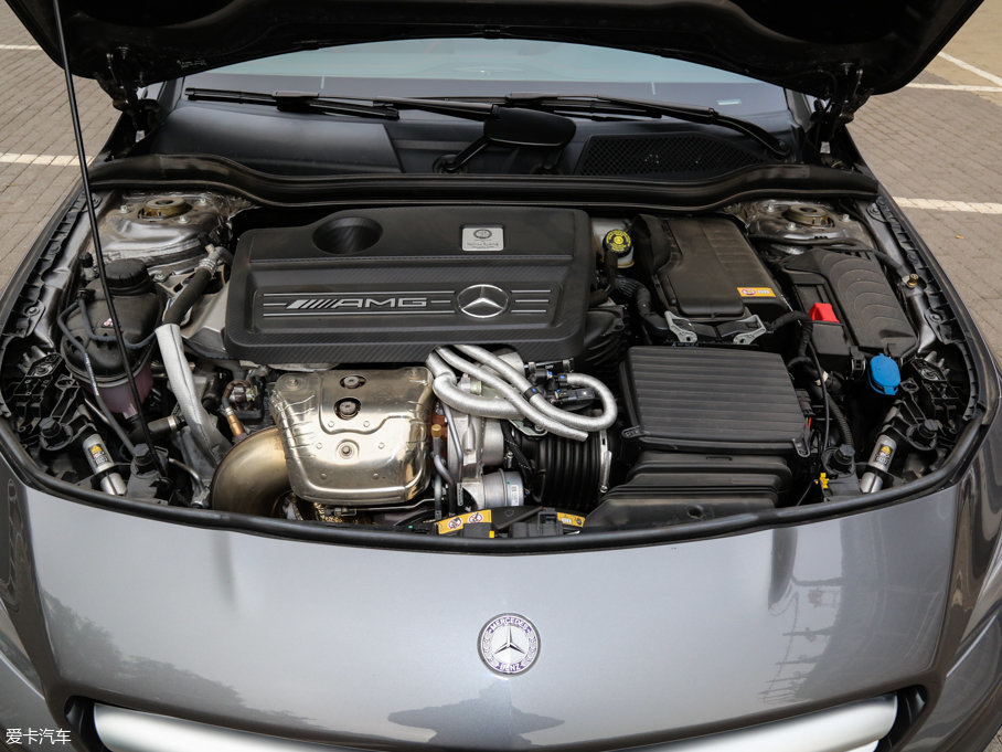 2015YCLAAMG AMG CLA 45 4MATIC