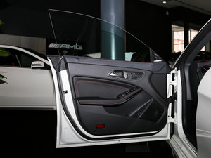 2015AMG CLA 45 4MATIC {λ܇T