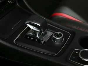 2015A(y)MG CLA 45 4MATIC QU