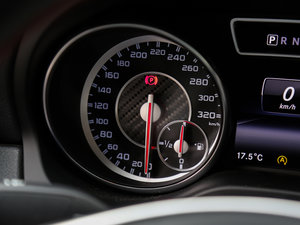 2015AMG CLA 45 4MATIC п؅^(q)