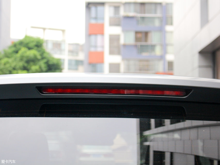 2017YGLC AMG AMG GLC 43 4MATIC ؄e