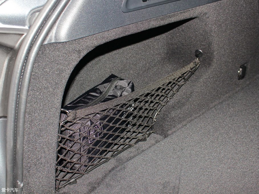 2017YGLC AMG AMG GLC 43 4MATIC ؄e