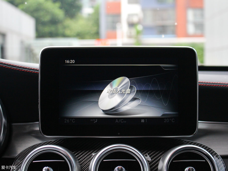 2017YGLC AMG AMG GLC 43 4MATIC ؄e