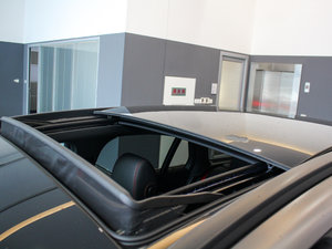 2017AMG GLC 43 4MATIC ؄e ^