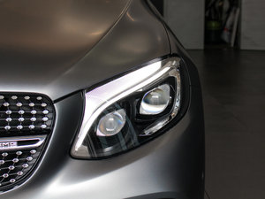 2017AMG GLC 43 4MATIC ؄e ^