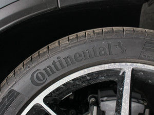 2017AMG GLC 43 4MATIC ؄e ^