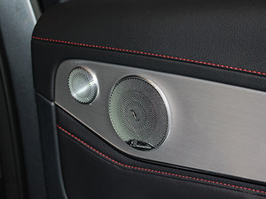 2017AMG GLC 43 4MATIC ؄e g