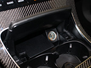 2017AMG GLC 43 4MATIC ؄e g