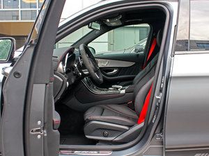 2017AMG GLC 43 4MATIC ؄e g