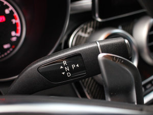 2017AMG GLC 43 4MATIC ؄e п؅^