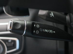 2017AMG GLC 43 4MATIC ؄e п؅^