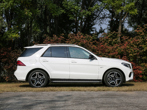 2017AMG GLE 43 4MATIC w^