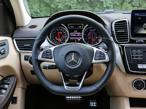 2017AMG GLE 43 4MATIC п؅^(q)