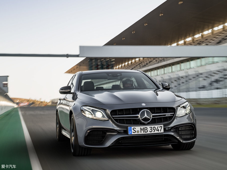 2017YE(j)AMG AMG E 63 S