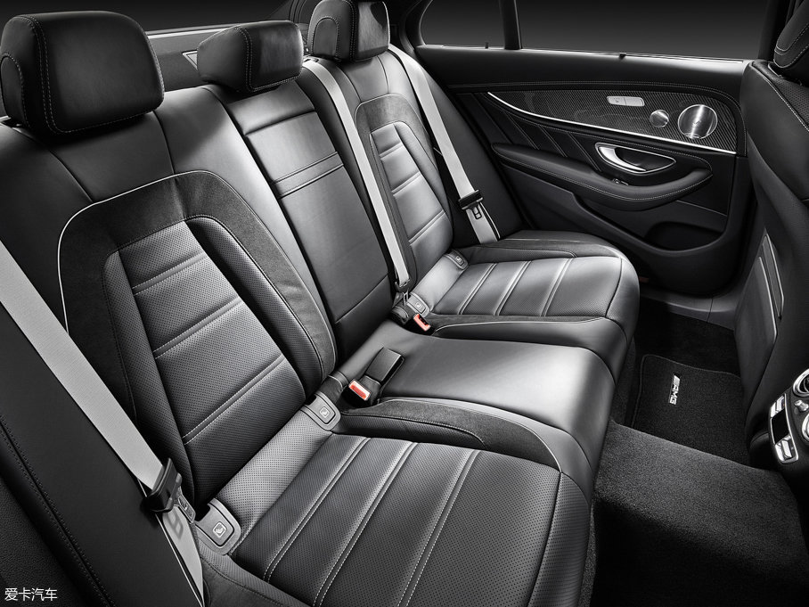 2017YEAMG AMG E 63 S