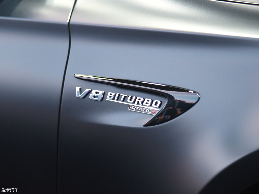 2017YEAMG AMG E 63 S 4MATIC+ ؄e