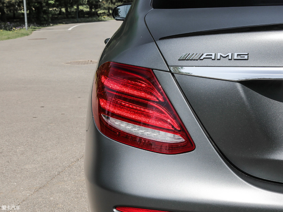 2017YEAMG AMG E 43 4MATIC ؄e