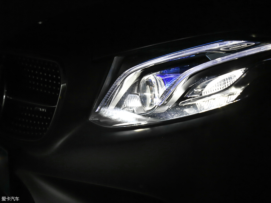 2017YEAMG AMG E 43 4MATIC ؄e