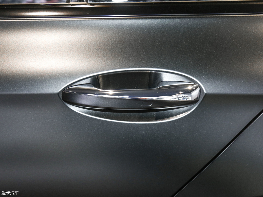 2017YEAMG AMG E 63 S 4MATIC+ ؄e