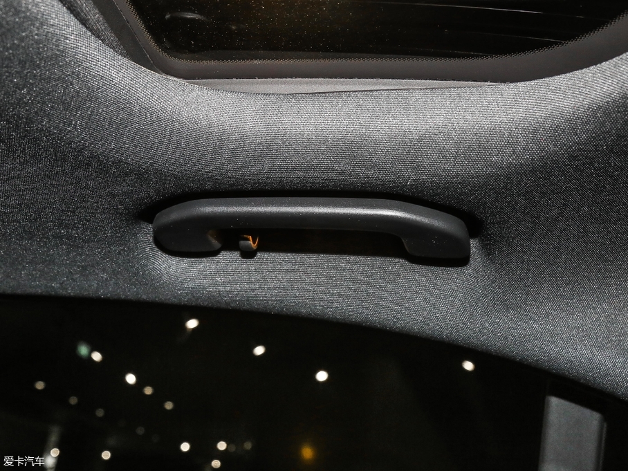 2017YE(j)AMG AMG E 63 S 4MATIC+ ؄e