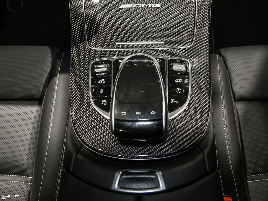 2017YEAMG AMG E 63 S 4MATIC+ ؄e