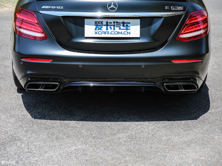 2017YEAMG AMG E 63 S 4MATIC+ ؄e